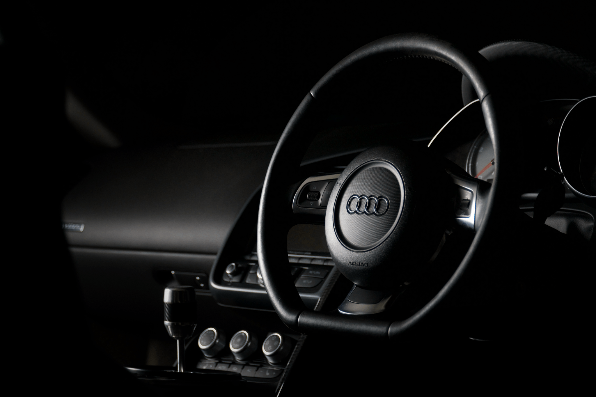 R8 Wheel