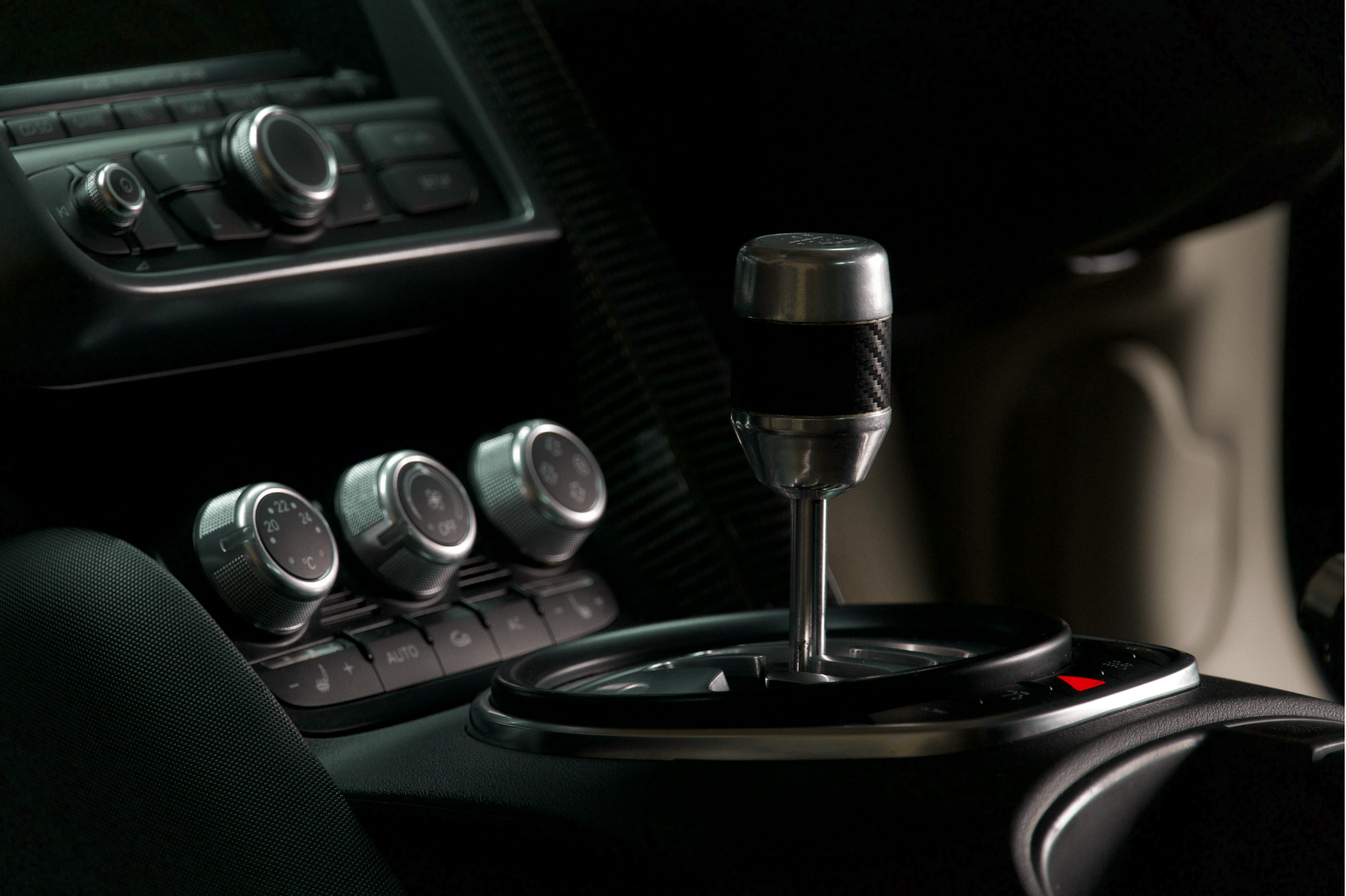 R8 Gear Stick